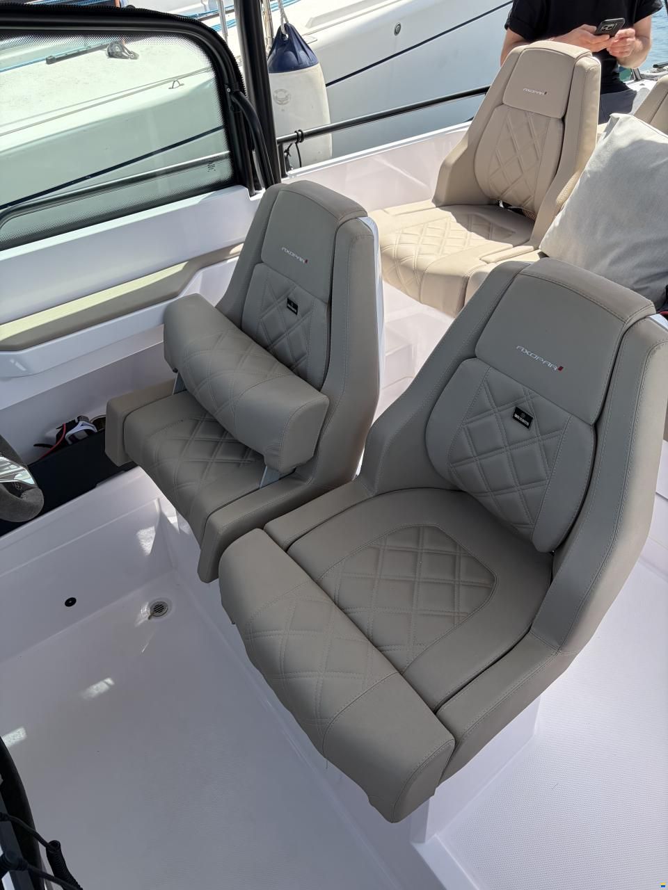 Axopar 28 T Top Brabus Line