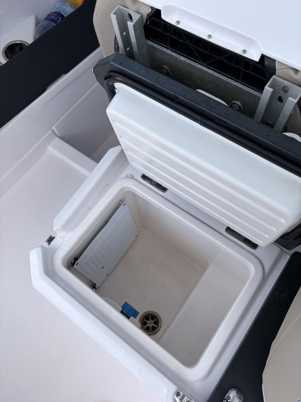 Axopar 28 T Top Brabus Line
