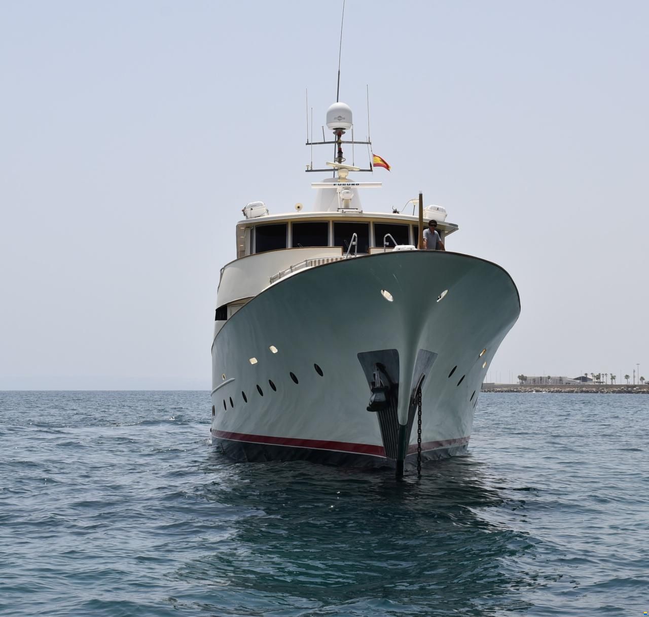 Custom Steel Gentlemen Yacht