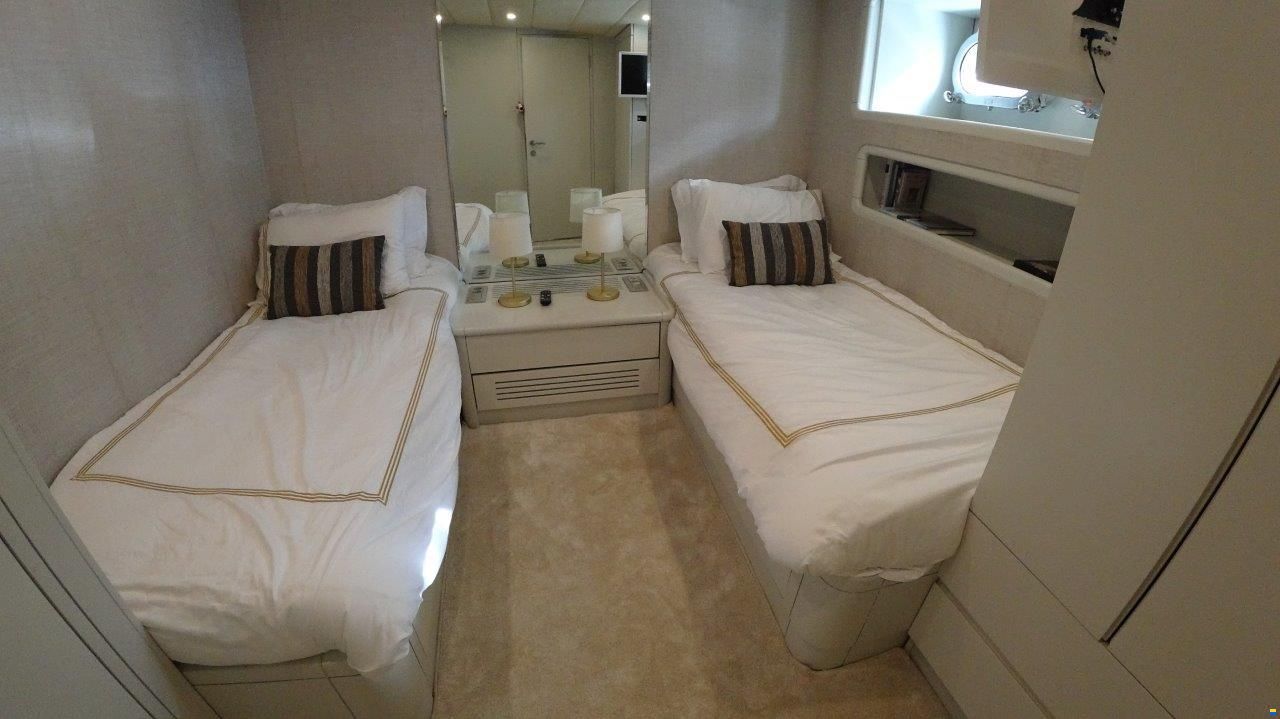 Custom Steel Gentlemen Yacht