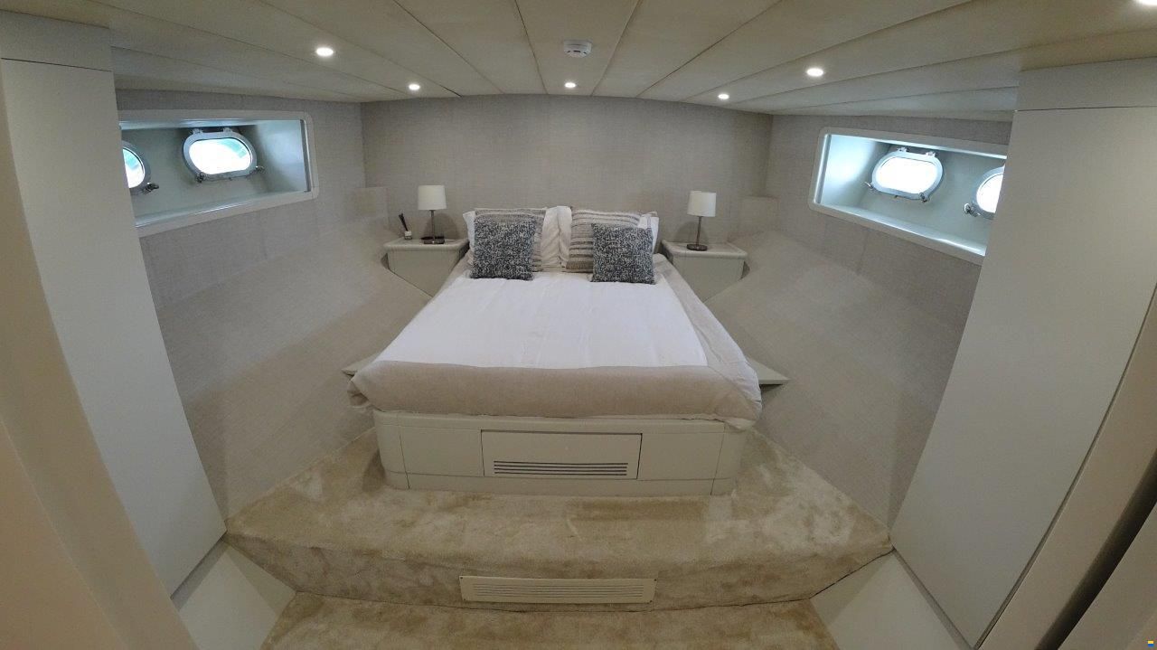 Custom Steel Gentlemen Yacht