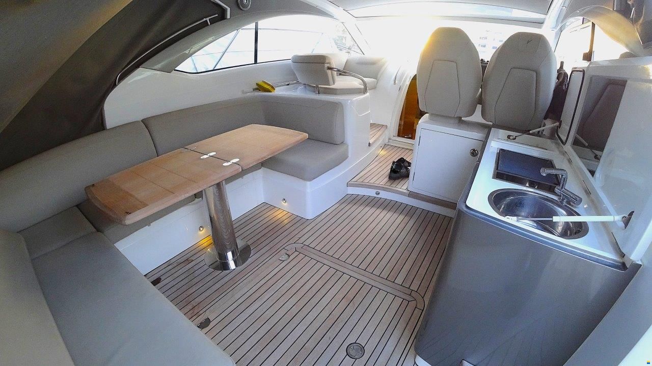 Princess V40