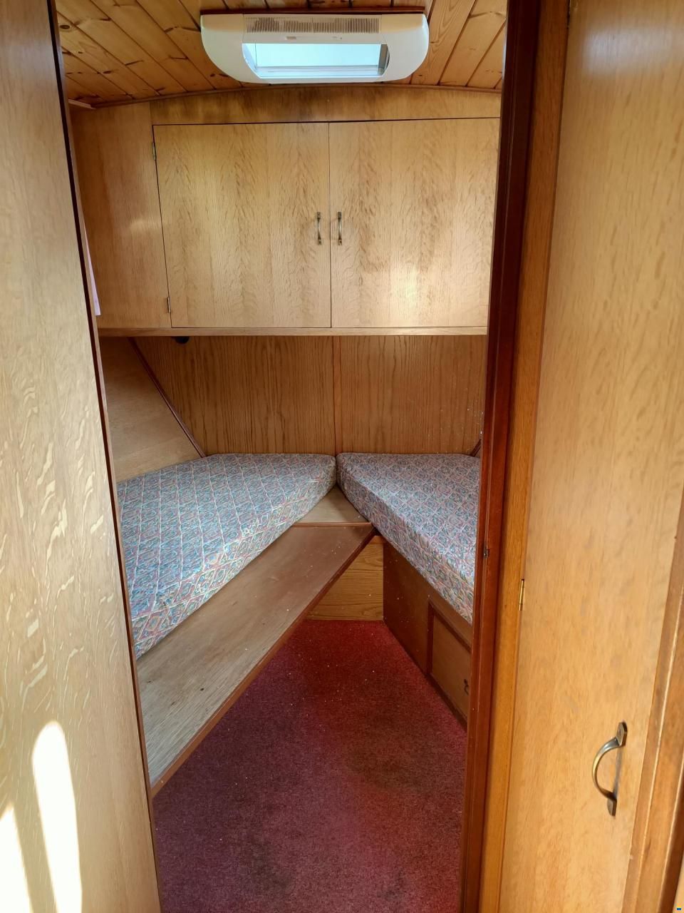 Heritage Boat Builders Burgundy 1200