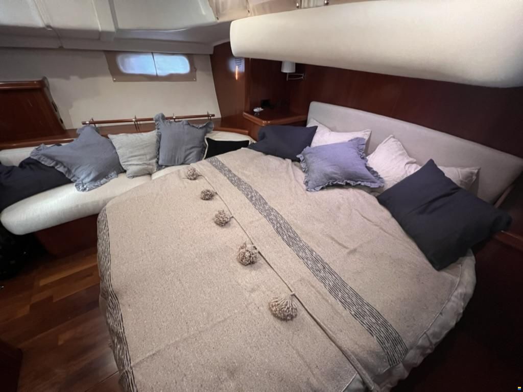 Beneteau 57