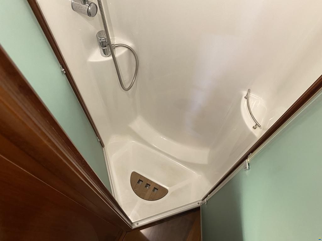 Beneteau 57