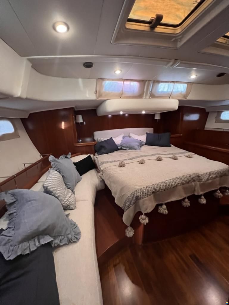 Beneteau 57