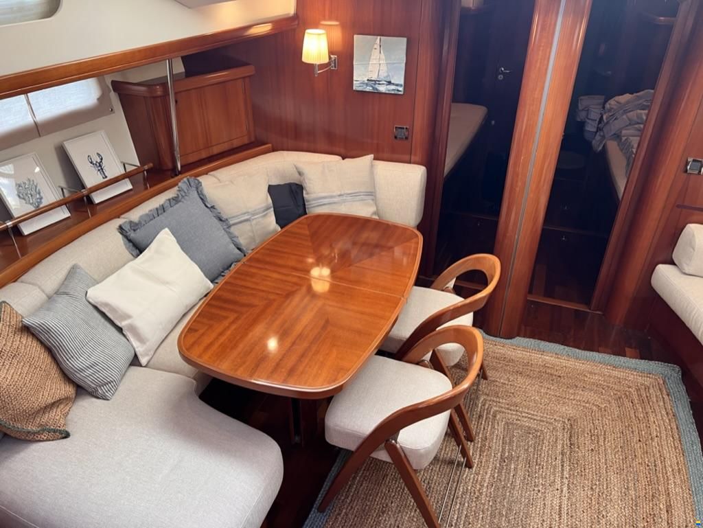 Beneteau 57