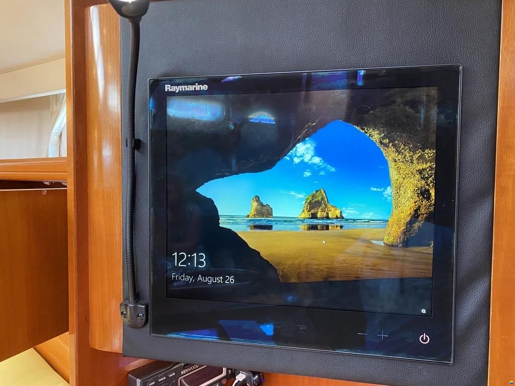 Beneteau 57