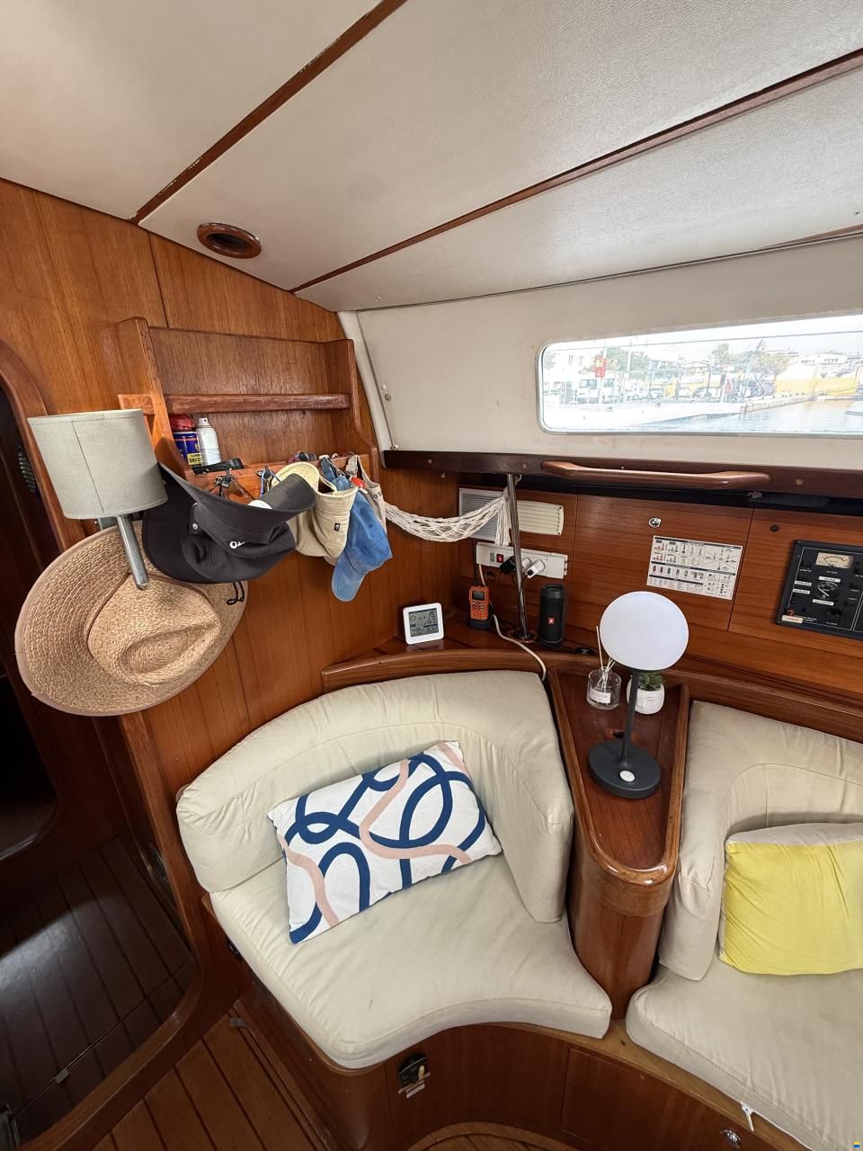 Beneteau Oceanis 44 CC