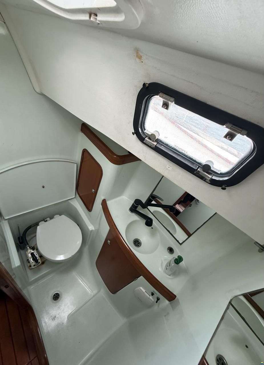 Beneteau Oceanis 44 CC