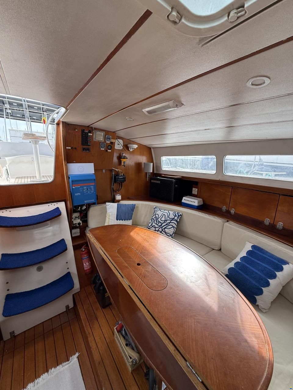 Beneteau Oceanis 44 CC