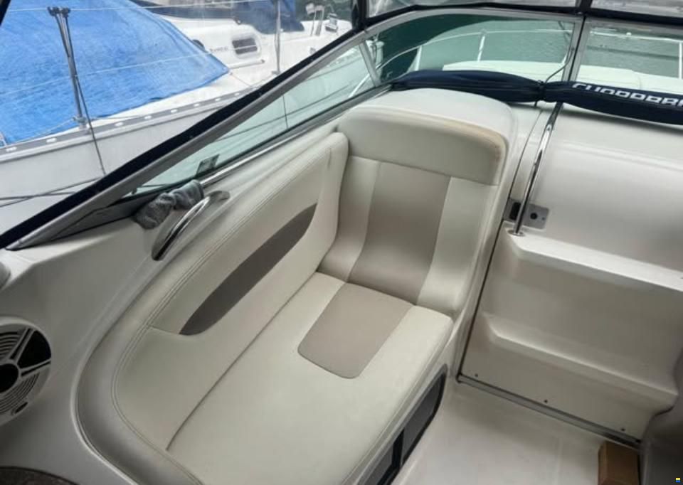 Chaparral Signature 250