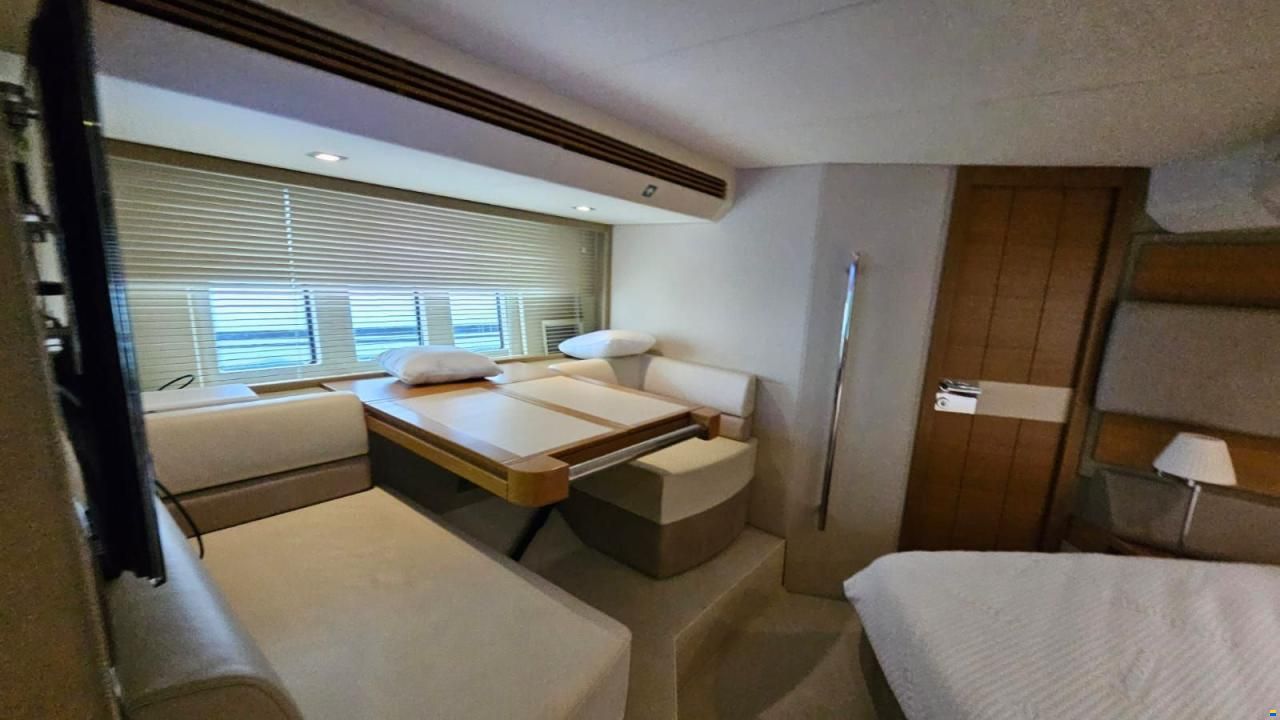 Azimut 60