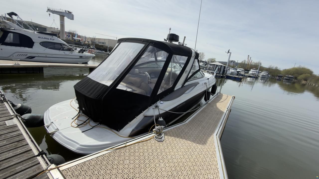 Crownline 315SCR