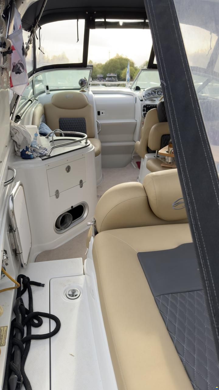 Crownline 315SCR