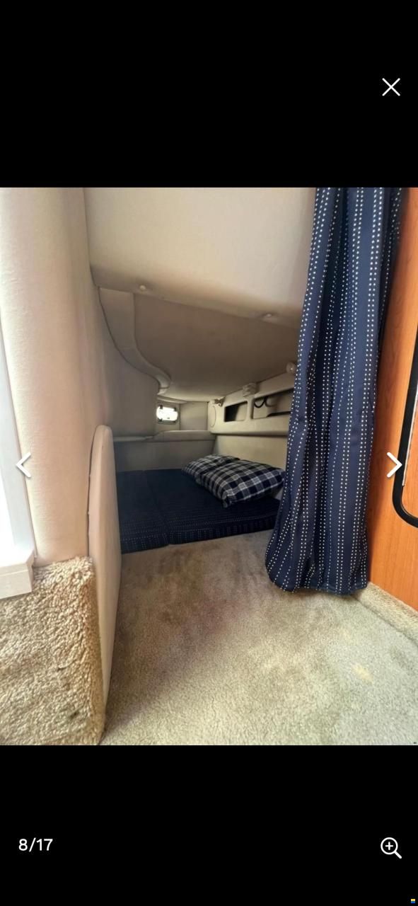 Crownline 315SCR