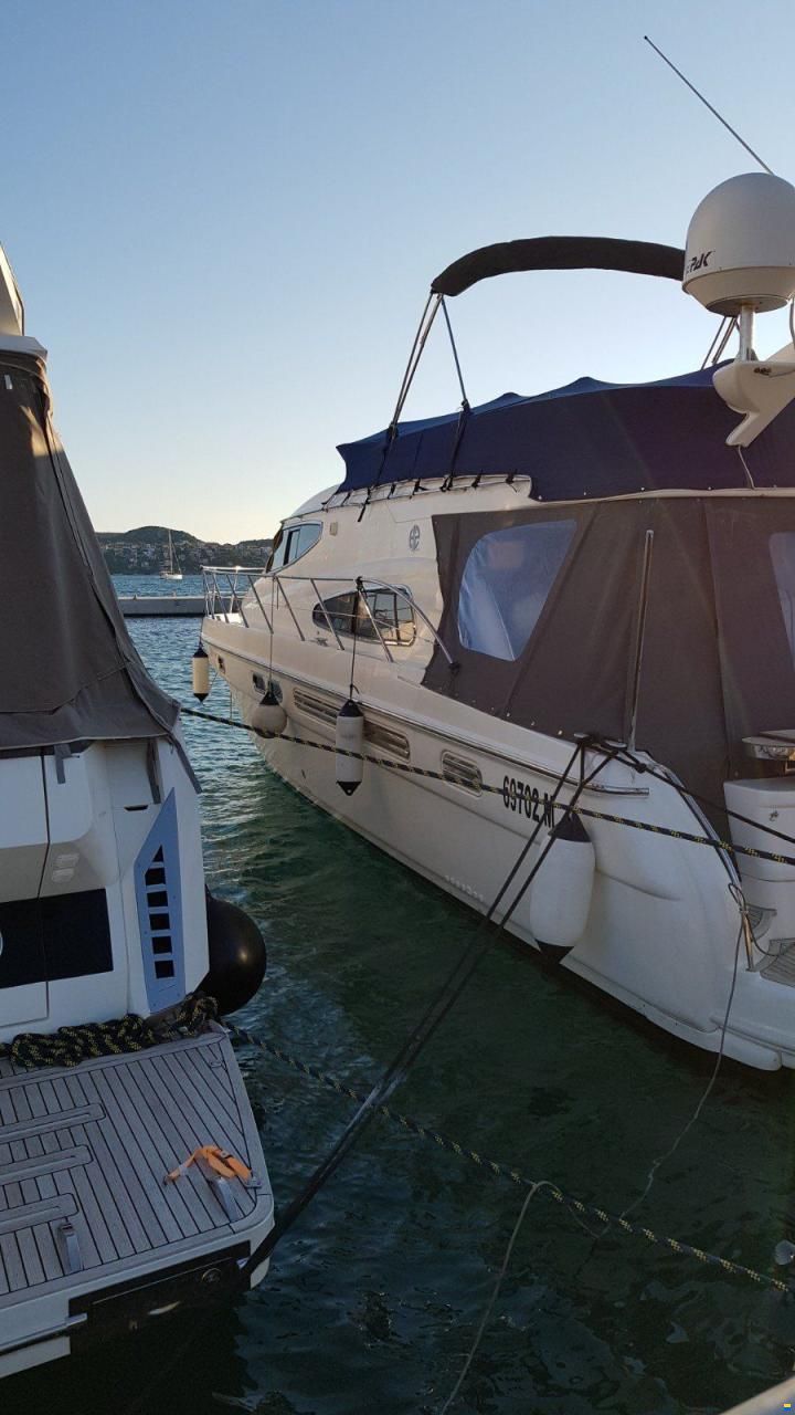 Sealine T 51