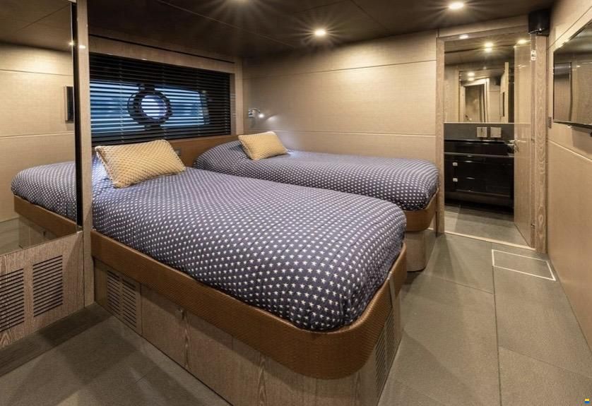 Sunseeker 28 Yacht