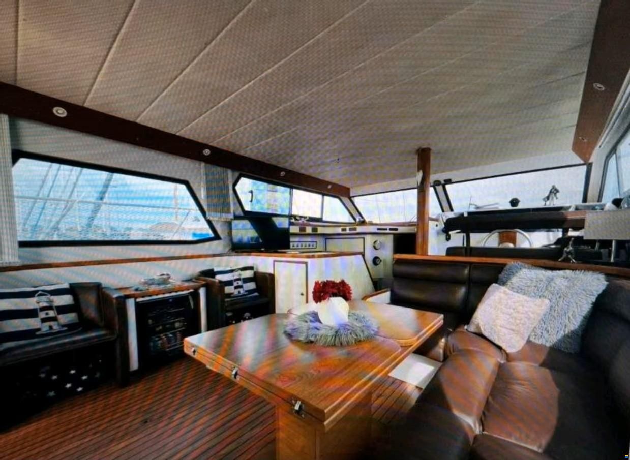 Neptunus 138 Sedan Fly