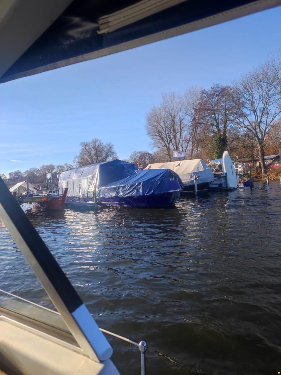 Trapper Motorboot-Hausboot