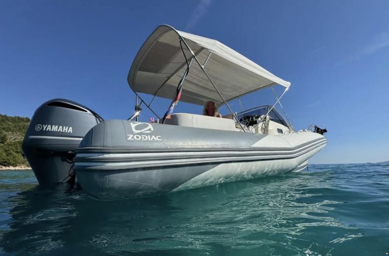 Zodiac NZO 700 Cabin
