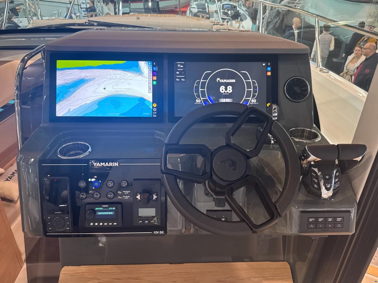 Yamarin AURA Cabin 34