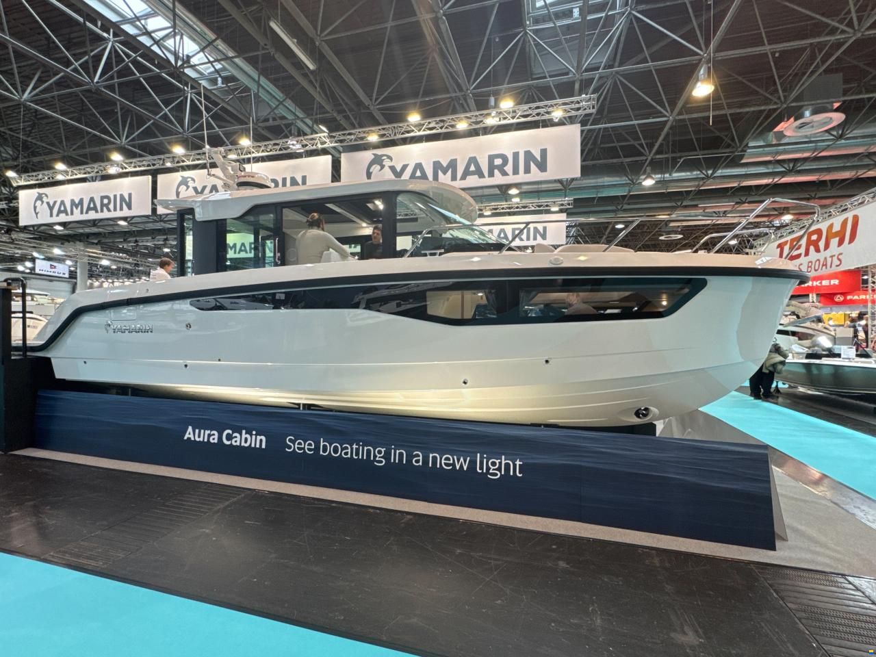 Yamarin AURA Cabin 34