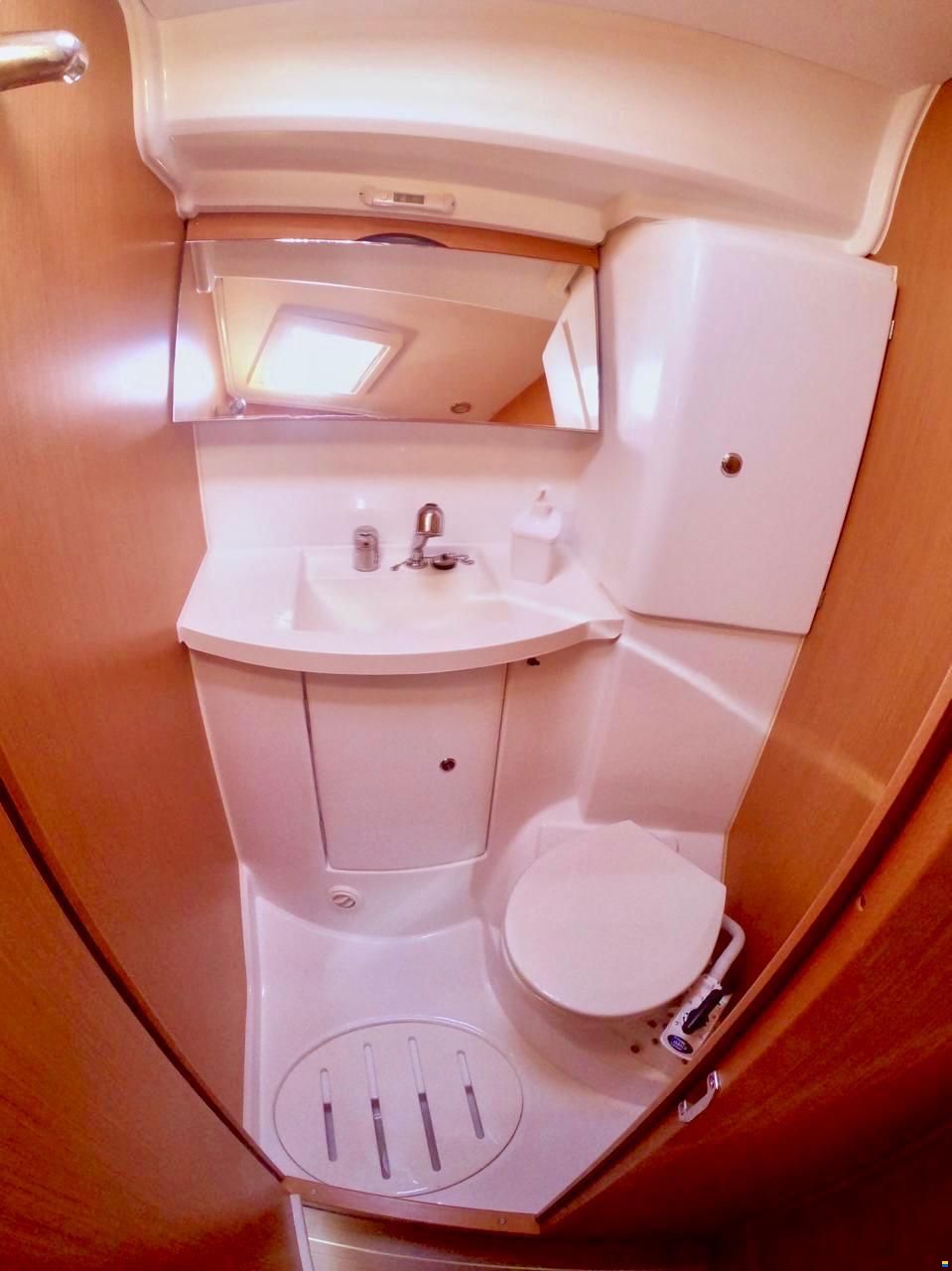 Jeanneau Jeanneua Sun Odyssey 42i Performance