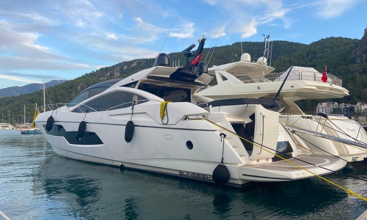 Sunseeker Predator 80