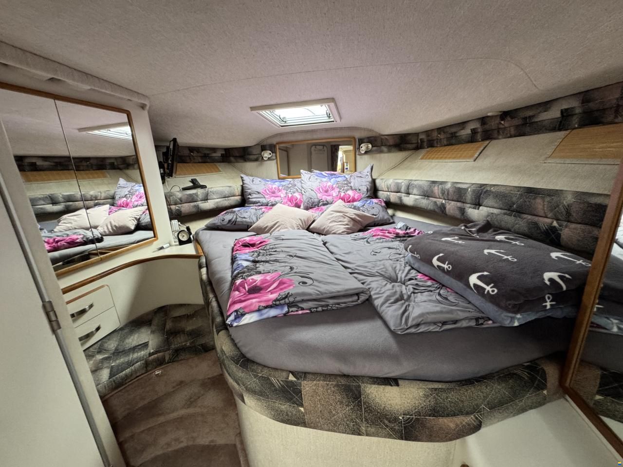 Sea Ray 350 Sundancer