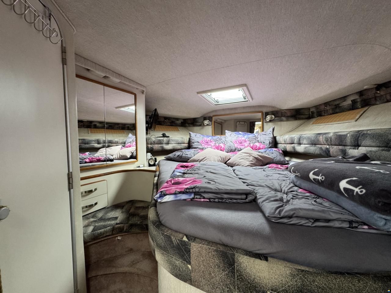 Sea Ray 350 Sundancer