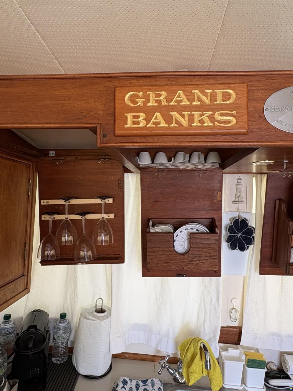 American Marine Grand Banks 36 Classic