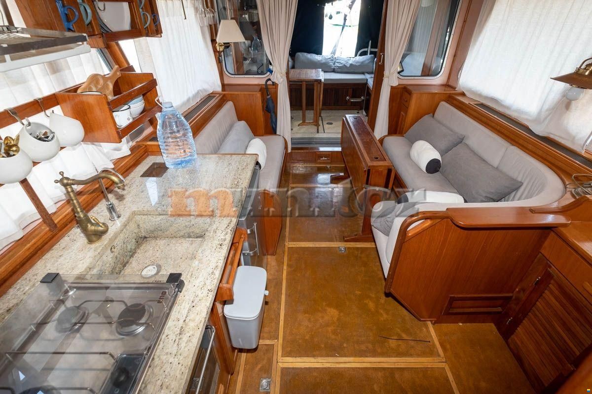 Pedro TRAWLER Pedro Bora 38