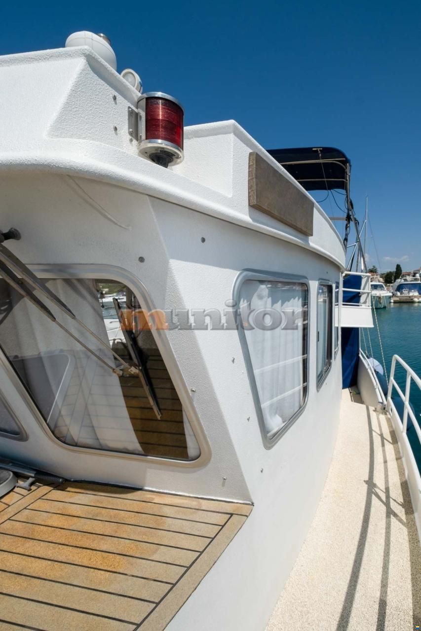 Pedro TRAWLER Pedro Bora 38