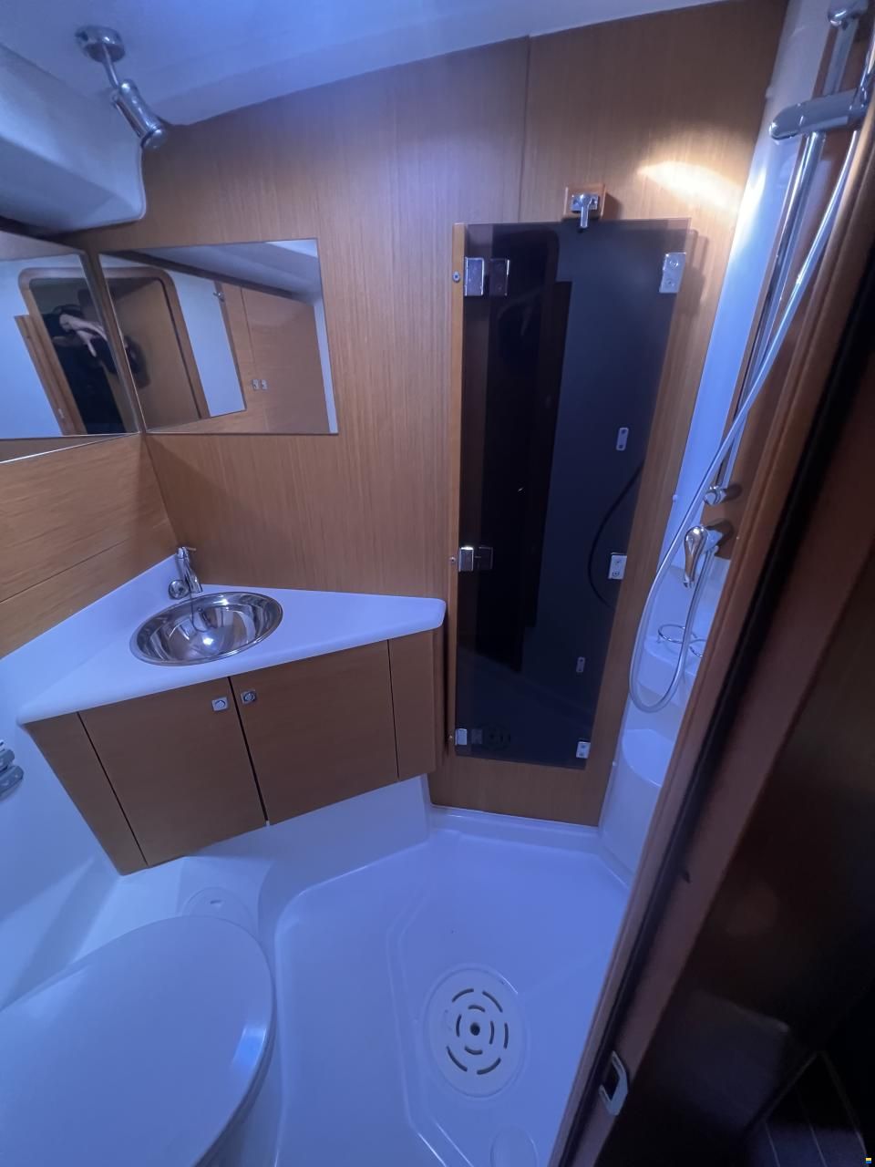 Jeanneau Yacht 53