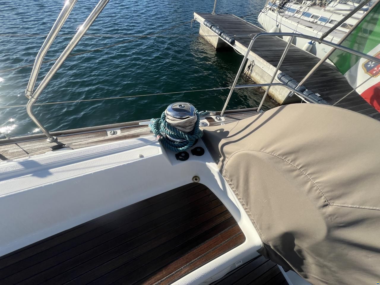 Jeanneau Yacht 53