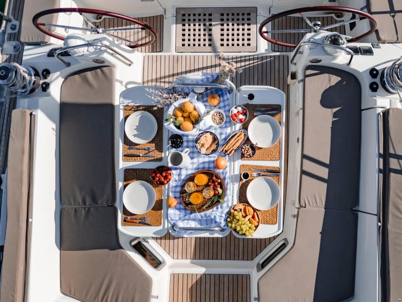 Jeanneau Yacht 53