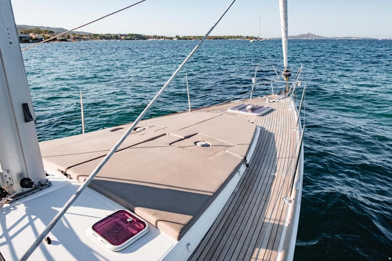 Jeanneau Yacht 53
