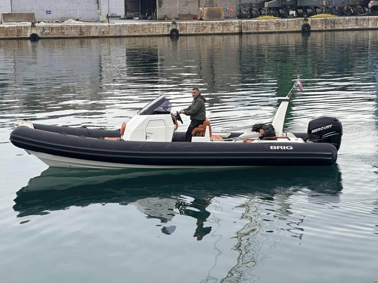 Brig Inflatable Boats Eagle 8H Hypalon