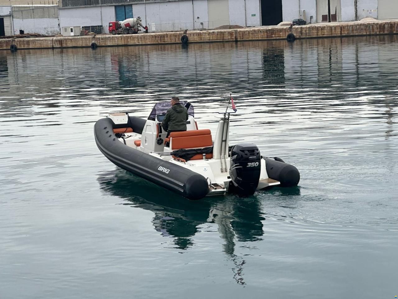 Brig Inflatable Boats Eagle 8H Hypalon