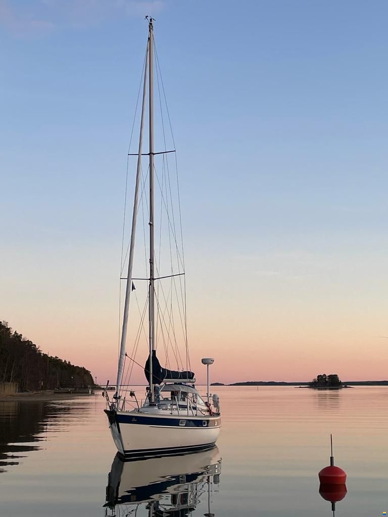 Hallberg-Rassy 352 Scandinavia