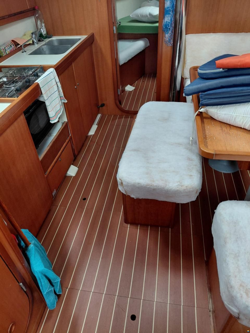 Dufour 385