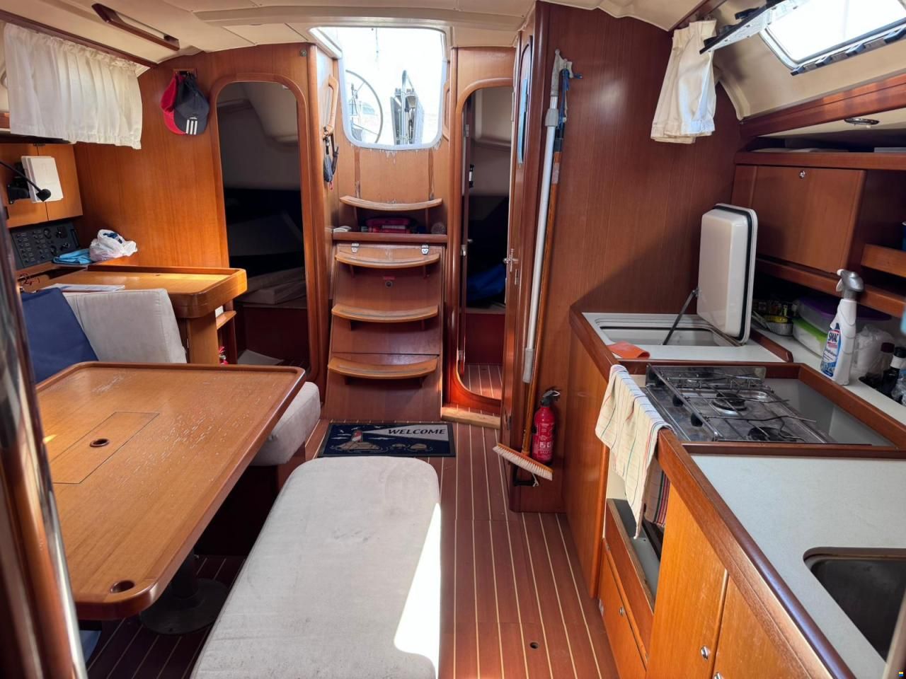 Dufour 385