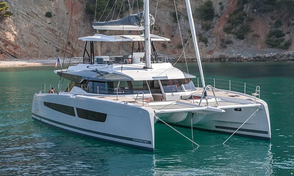 Fountaine Pajot SAMANA 59 Yacht Management