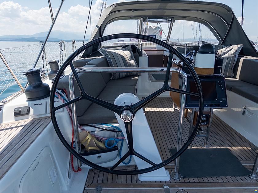 Hanse 495