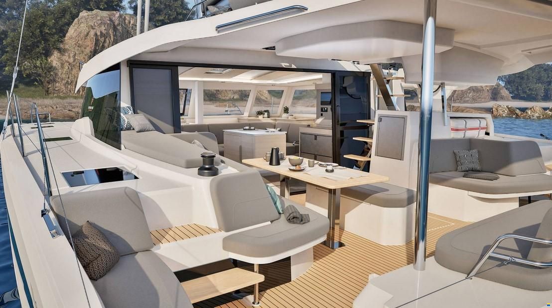 Fountaine Pajot New 44 Yacht Management