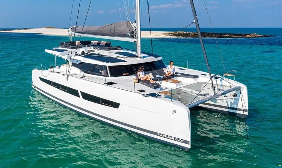 Fountaine Pajot Aura 51 Yacht Management