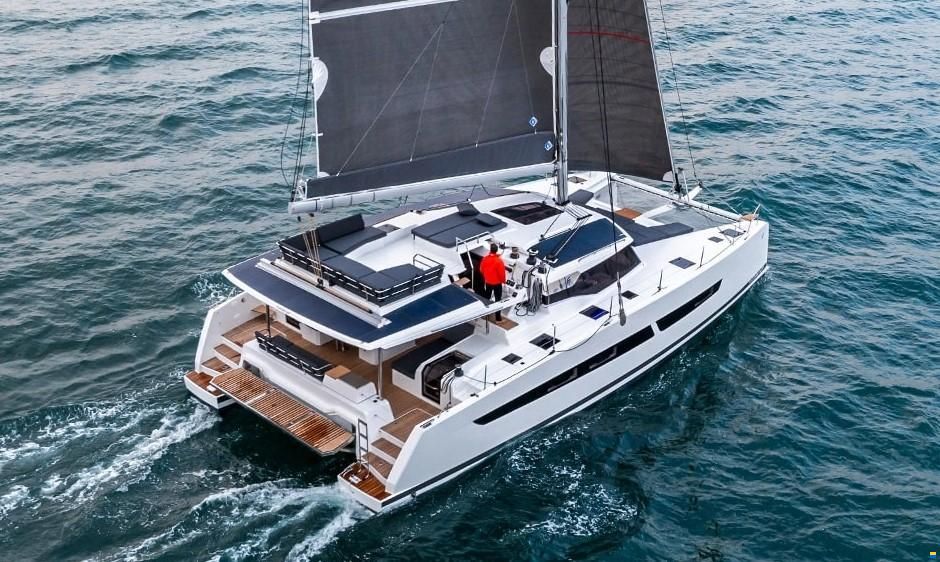Fountaine Pajot Aura 51 Yacht Management