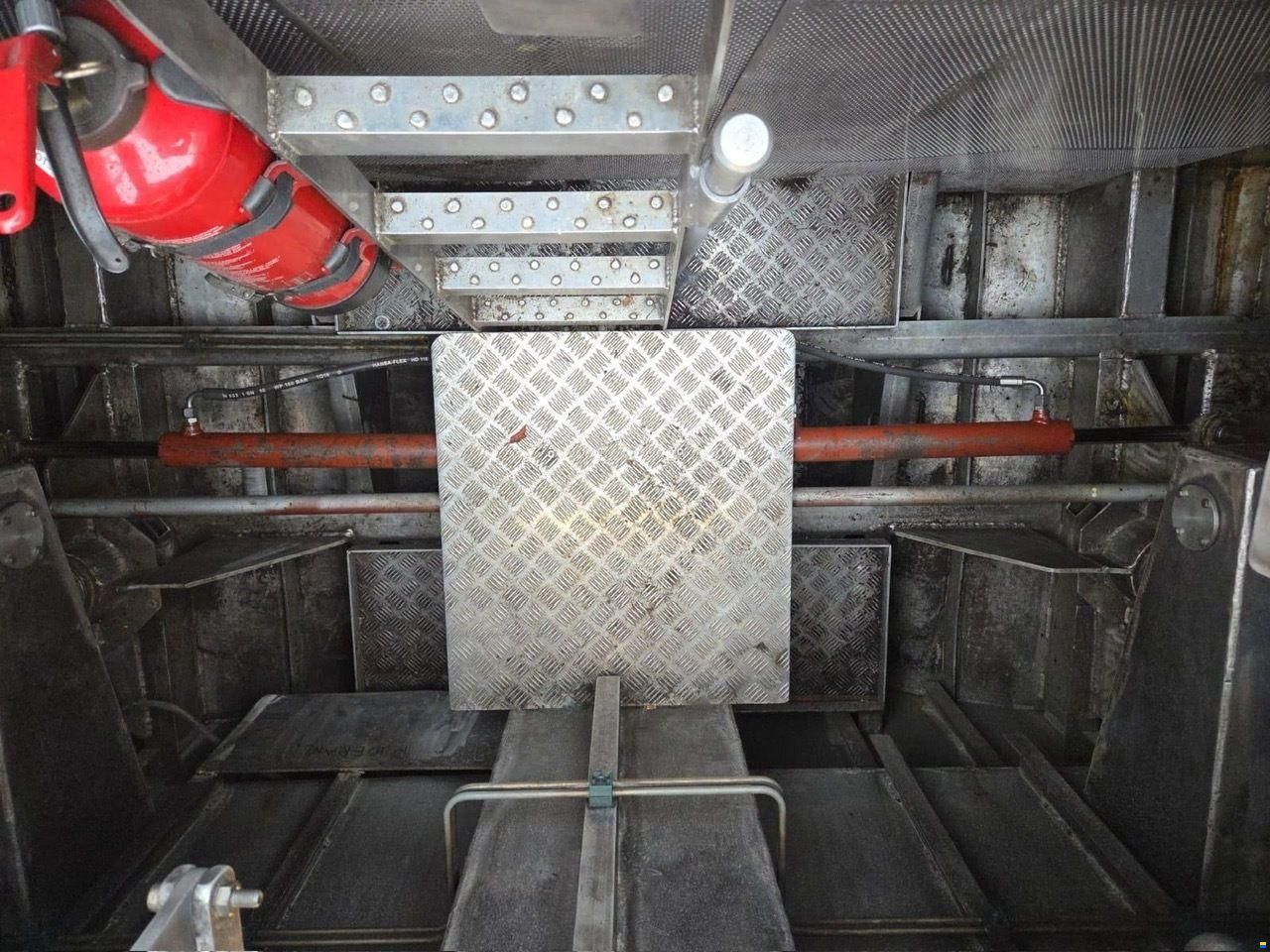Ex Loodsboot 16.00