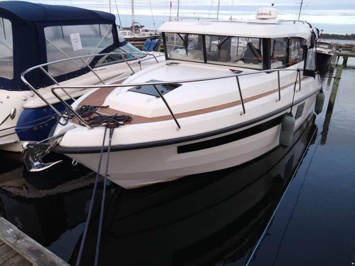 Finnmaster Pilot 8